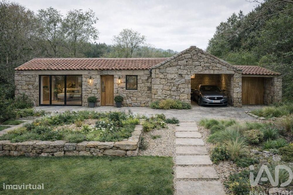 Casa rústica em Cambra e Carvalhal de Vermilhas de 3971 m2