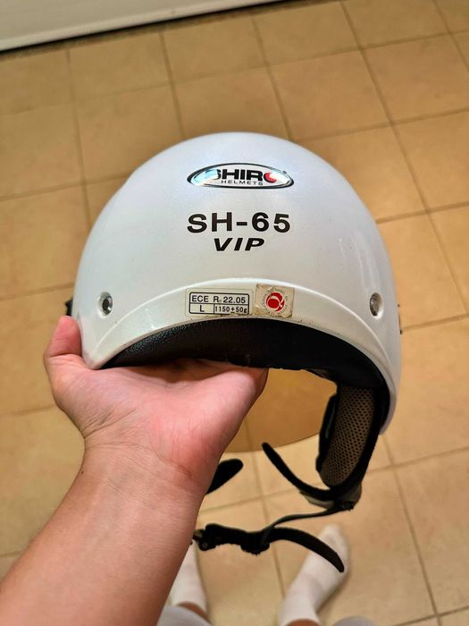 Vendo 2 Capacetes Moto 25€ cada 1