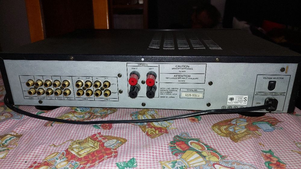 Amplificador integrado harman kardon