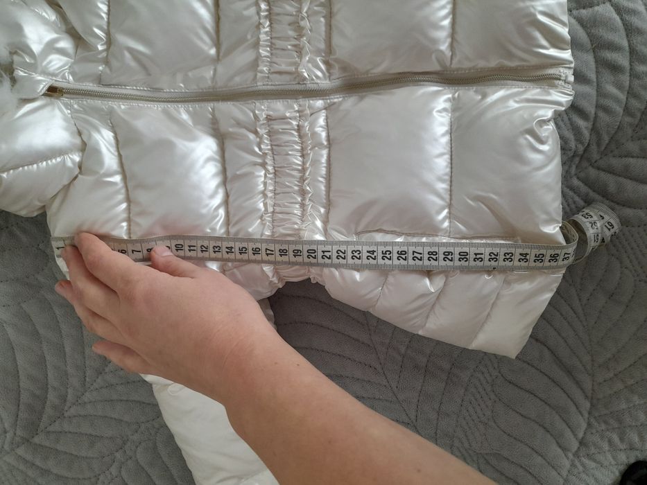 Курточка зимова для дівчинки Sinsay