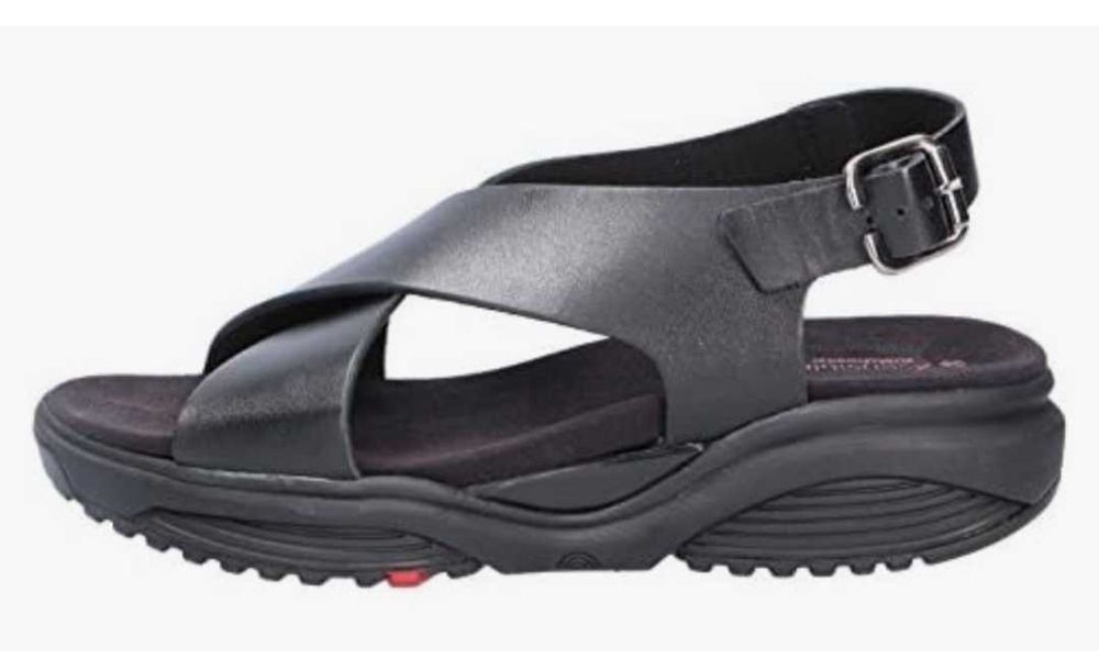 Босоніжки спортивного стилю