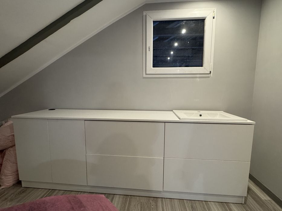 Szafka  na sprzedaż