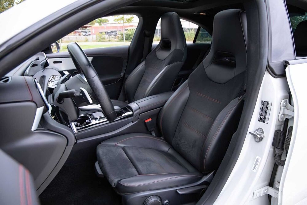 Mercedes-Benz CLA 250      2022