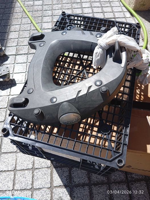 Suporte Givi top case