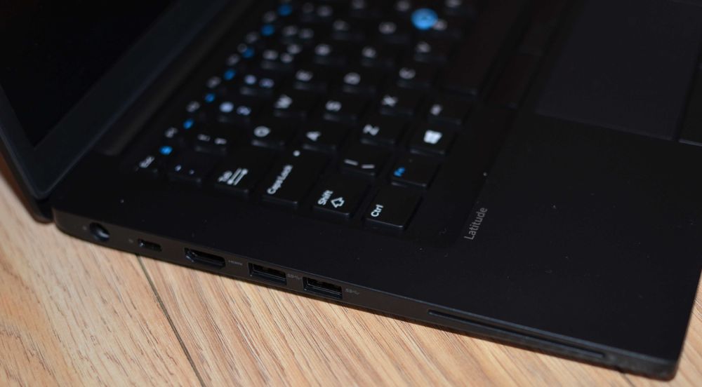 Dell Latitude E7480 14'' i5-6300U - 256GB SSD -8 GB DDR4 - Win 11 Pro