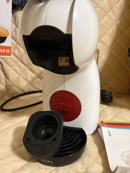 Кавомашина Nescafe Dolce Gusto Krups Piccolo XS+ капсули і декальцинат
