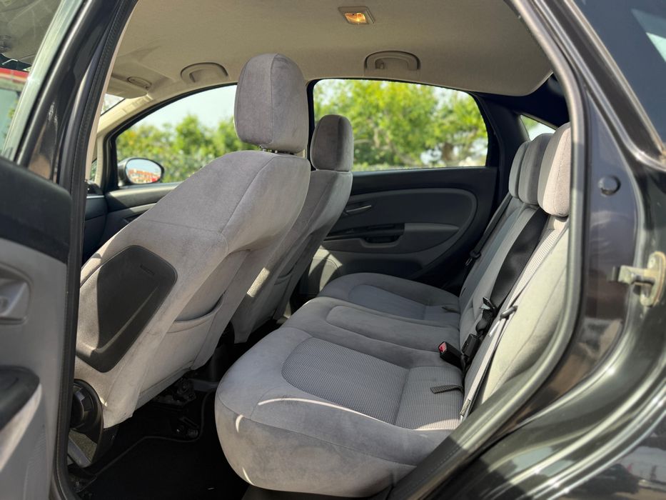 Fiat Linea 2010 apenas 135000km