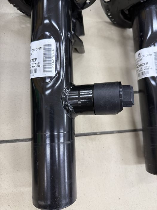 Адаптивні амортизатори стойки  DCC vw golf 7 passat arteon   skoda