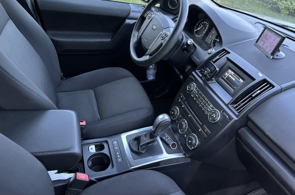 Land Rover Freelander 2013рік