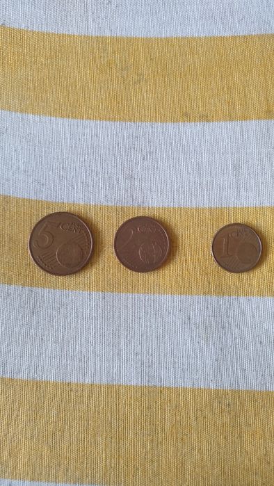 Moedas de 5 - 2 - 1 ; cêntimos