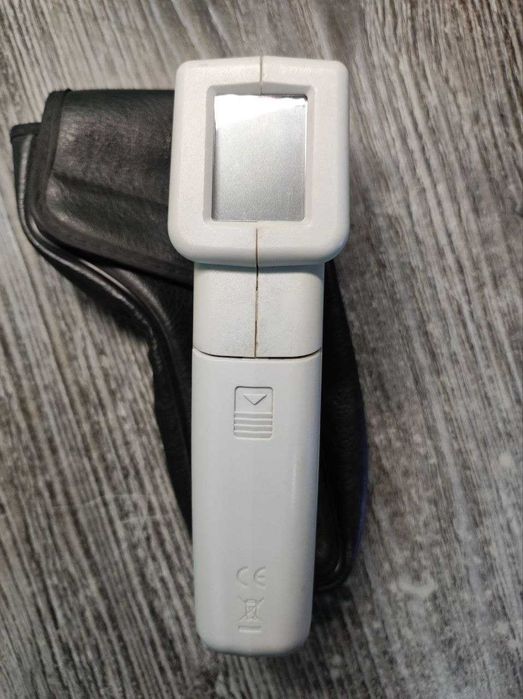 Цифровой толщиномер лакокрасочных покрытий Tecpel TG-902