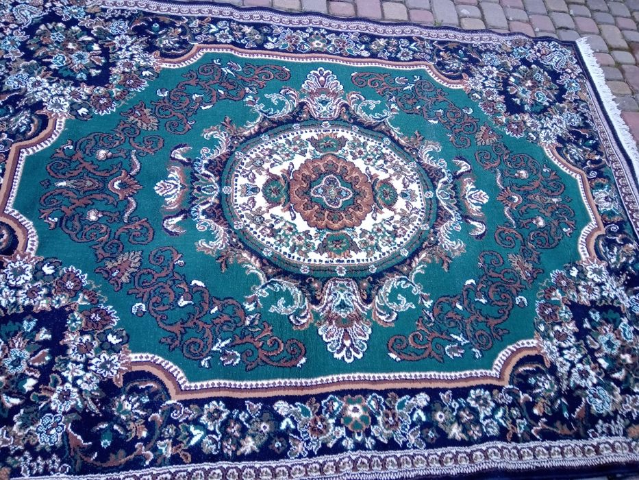 Продам вживаний килим