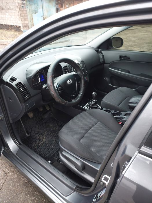 Продам хундай і 30