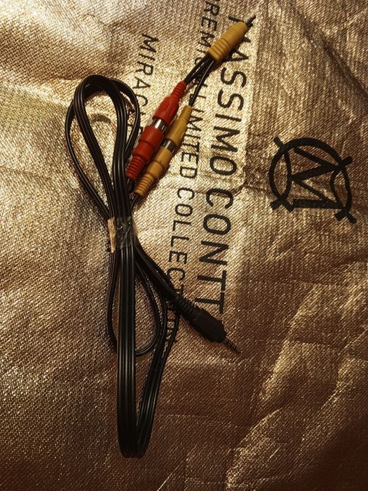 Aux na aux video VHS