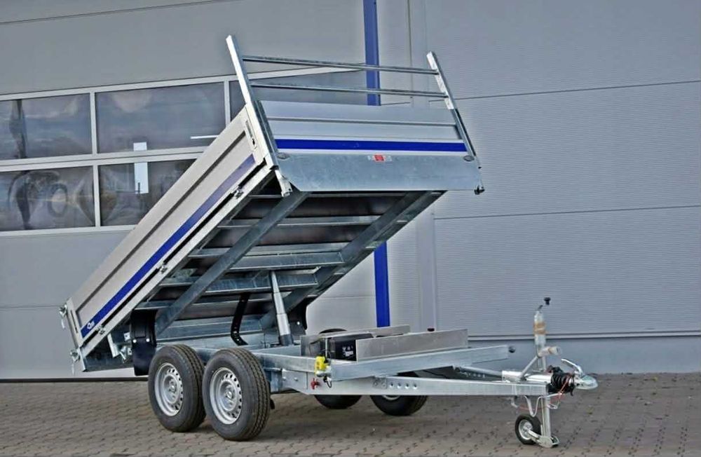 Usługi Lawetą – Transport Pojazdów / Maszyn/Holowanie