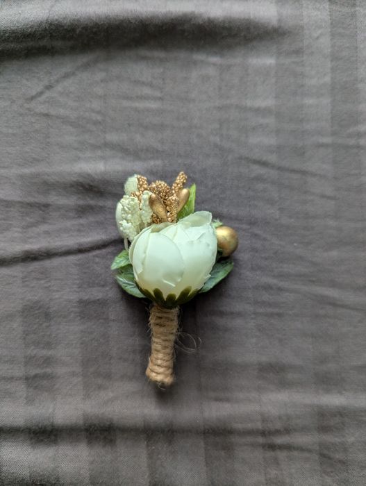 Бутоньєрки весільні на шлильці