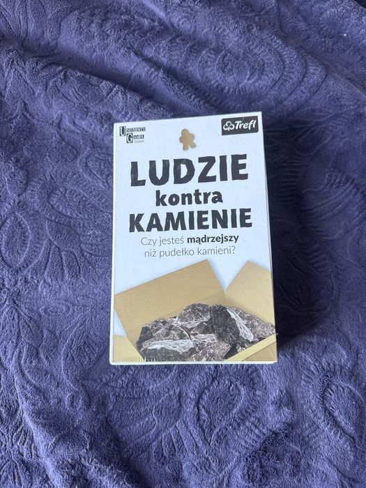 Ludzie kontra kamienie, gra Trefl, nowa, zafoliowna
