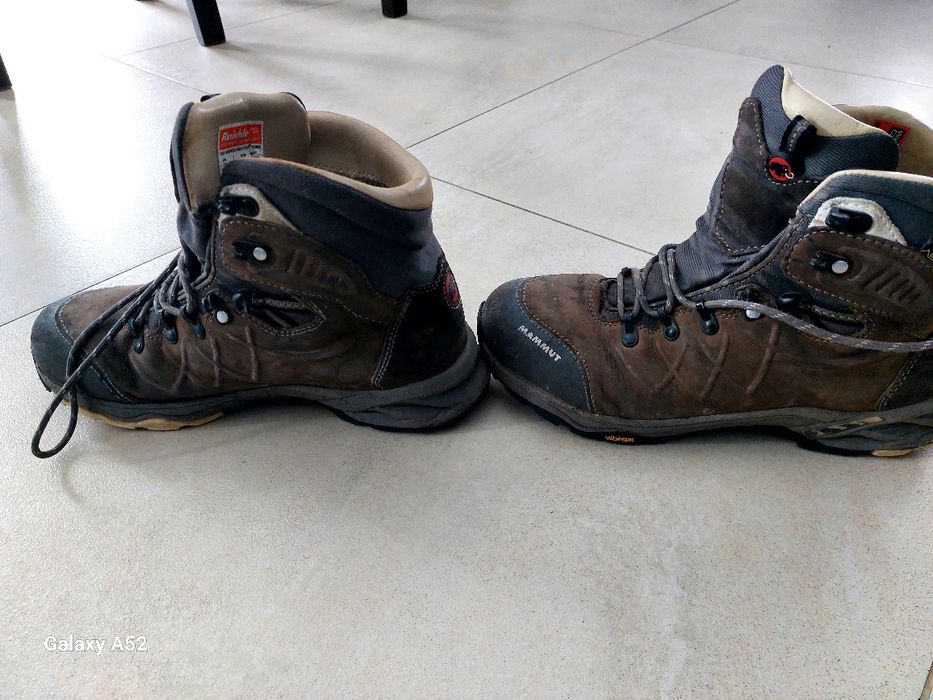 Buty górskie Mammut.