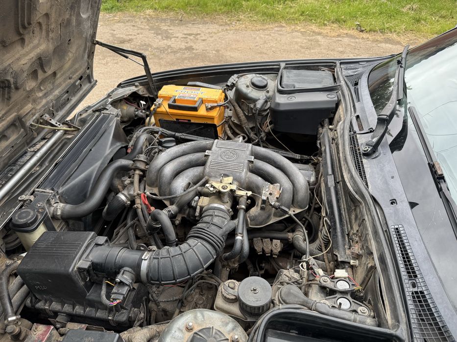 Продам BMW e34 525i