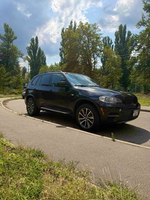 BMW X5. Максимальна комплектація.