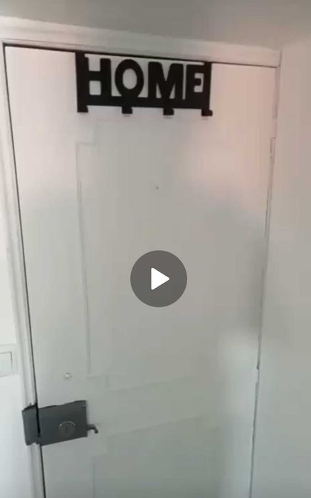 Apartamento T0 (anexo de moradia) com wc e cozinha (Metro Sr. Roubado)