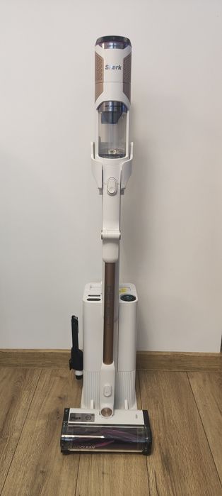 Odkurzacz pionowy Shark Detect Clean & Empty