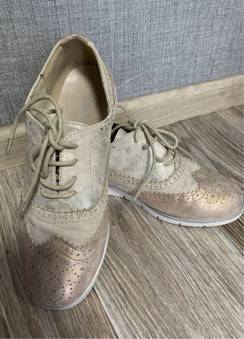 Туфлі жіночі 38 розмір