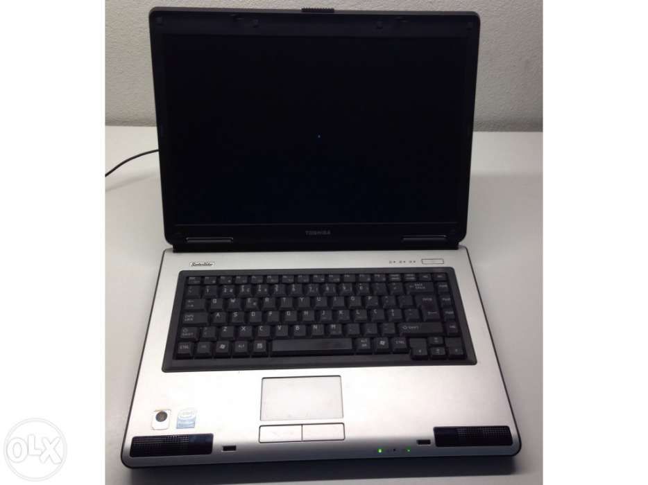 Portátil Toshiba64584554089474121