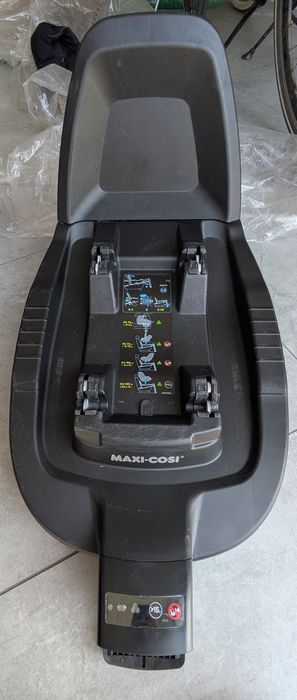 Zestaw Maxi Cosi 0-4 lata Baza 3wayFix, Pearl Smart, Rock, śpiworek