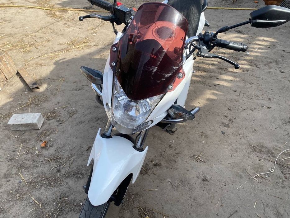 Мотоцикл Lifan200