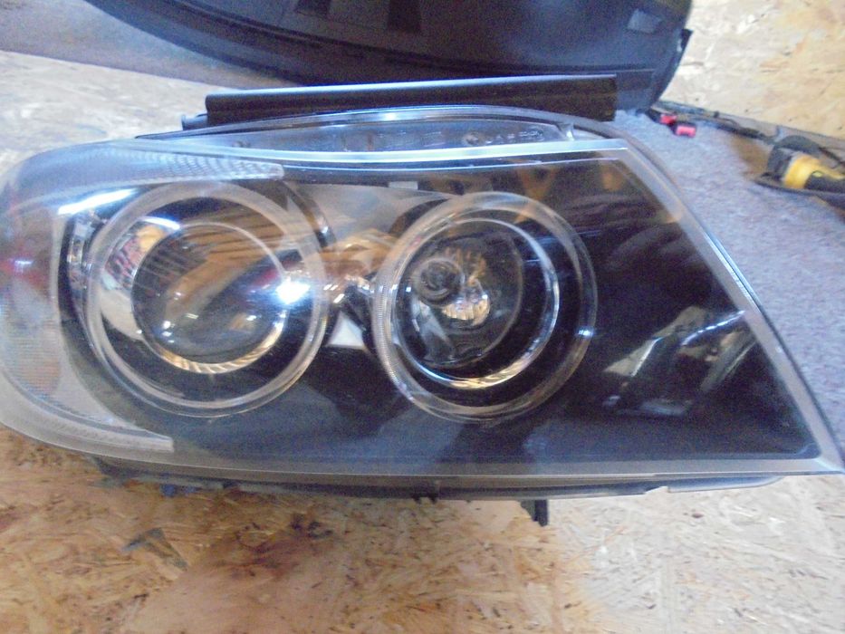 Lampa BMW E90 E91 BI-XENON prawy przód Europa Kompletna