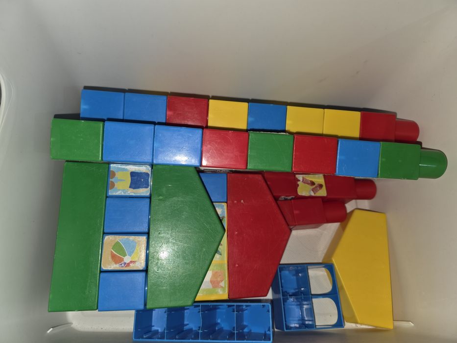 Klocki duże kolorowe