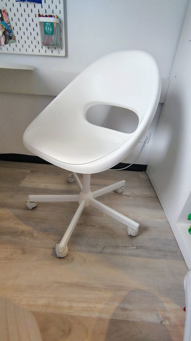 Cadeira de secretária ikea