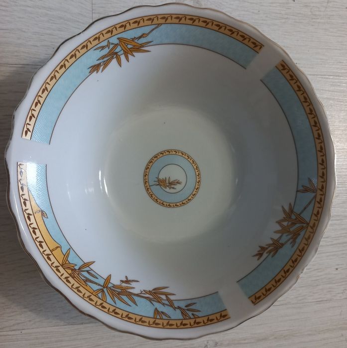 Набір глибоких тарілок