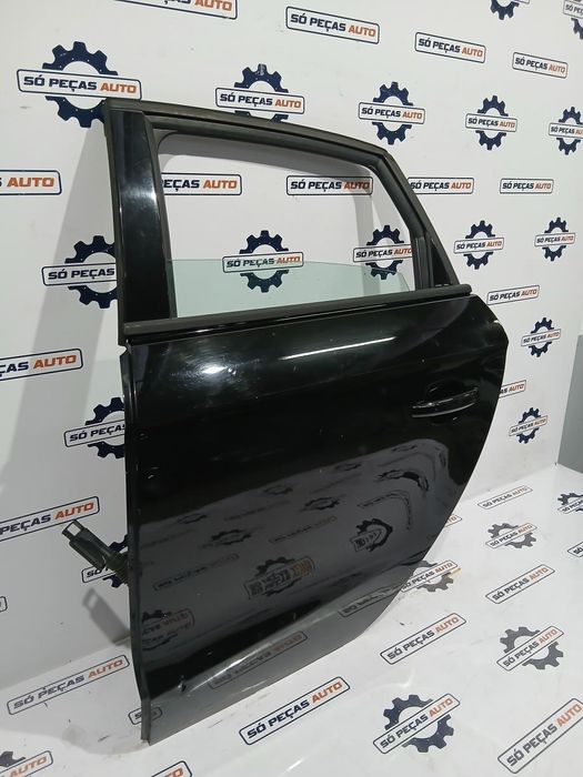 PORTA TRASEIRA ESQUERDA PRETO AUDI A1 1.2TFSI ANO: 2012