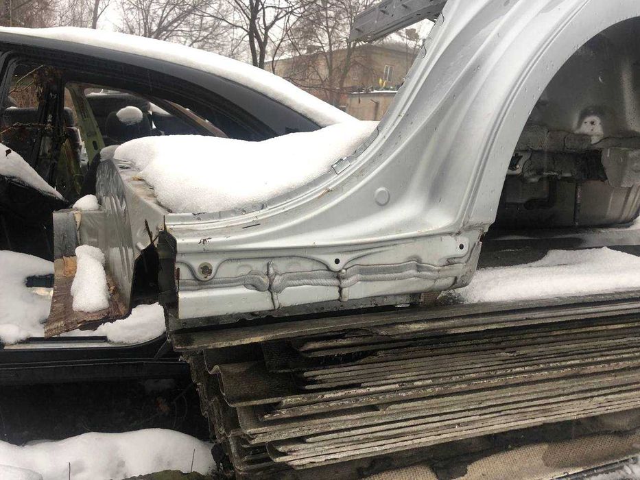 Четверть задняя левая Camry 70 Чвертка/Крило/Лонж Камрі 70 Camry 70