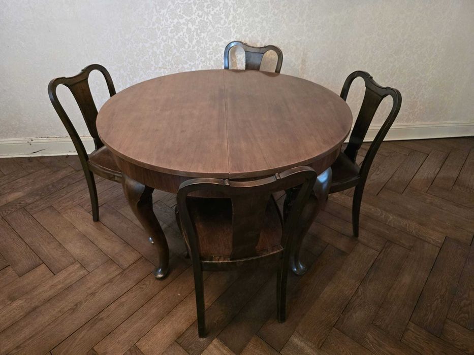 Rozkładany stół komplet