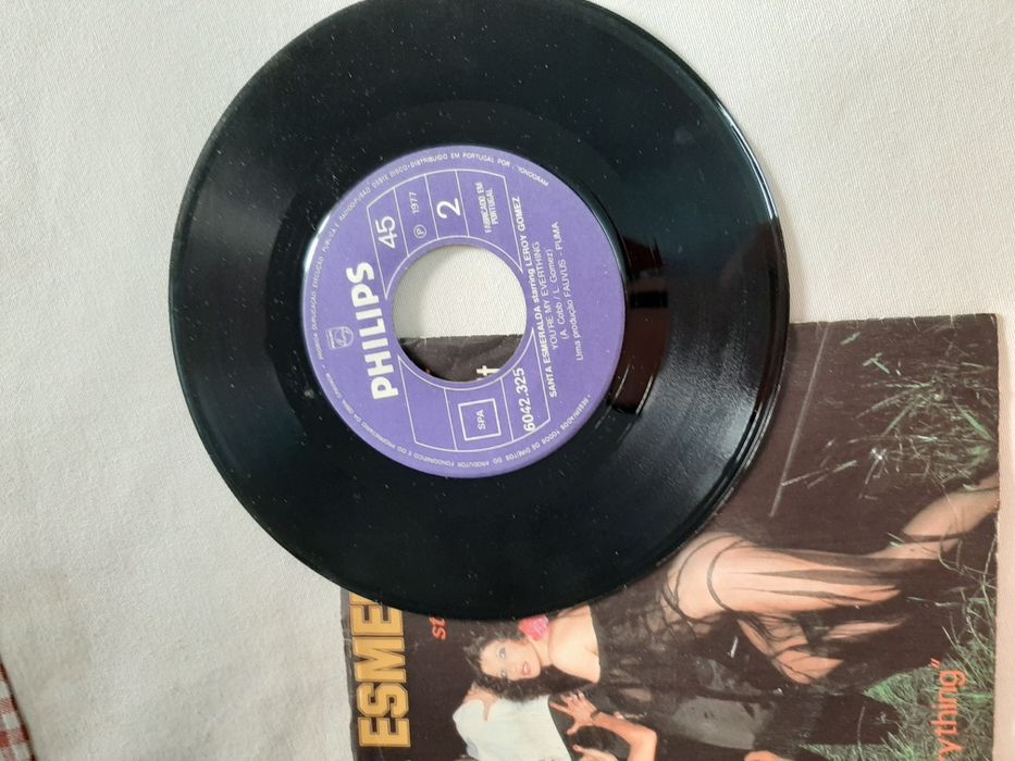 Disco Vinil 45 rotações- Santa Esmeralda starring Leroy Gomez