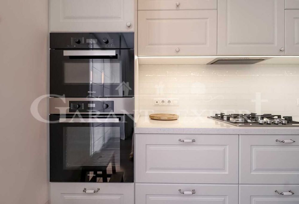 Стильний таун 150 м кв З РЕМОНТОМ В КМ.ЗРУЧНИЙ виїзд у Київ