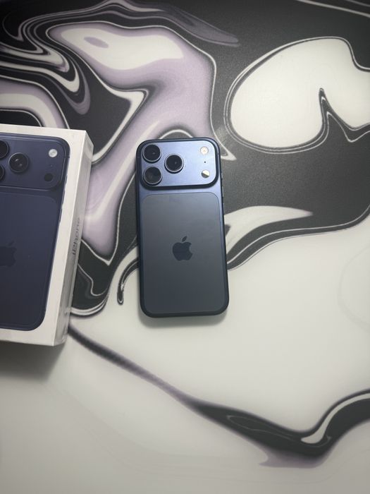 Iphone 17 pro 256gb  apenas esim