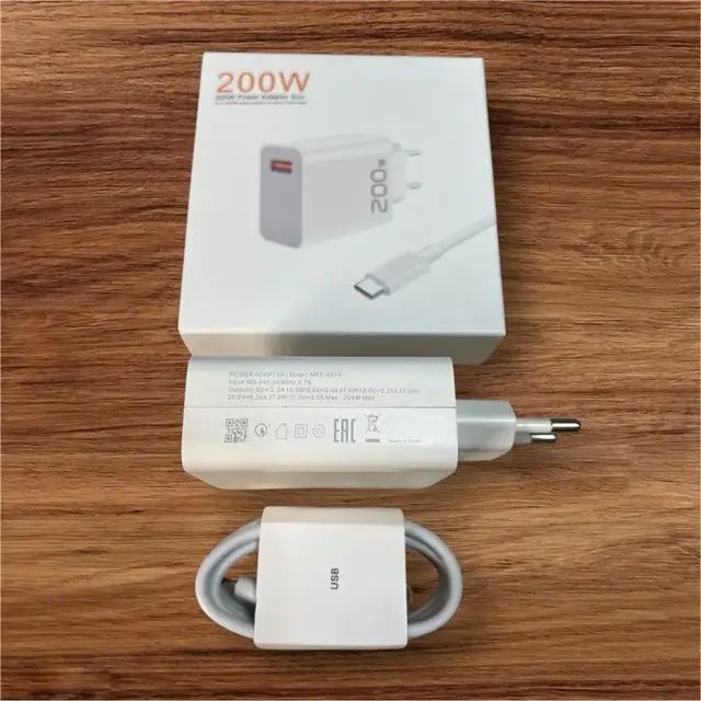 Зарядний пристрій USB 200 W з кабелем USB-C адаптер швидка зарядк 9919