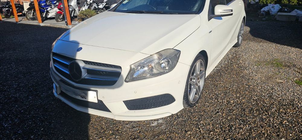 Mercedes A klasse AMG w176 lakier 650 kompletny przód