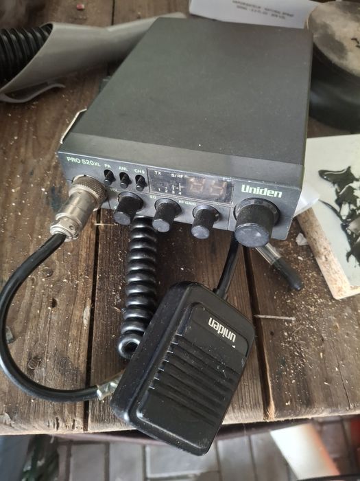 CB radio Uniden PRO 520xl