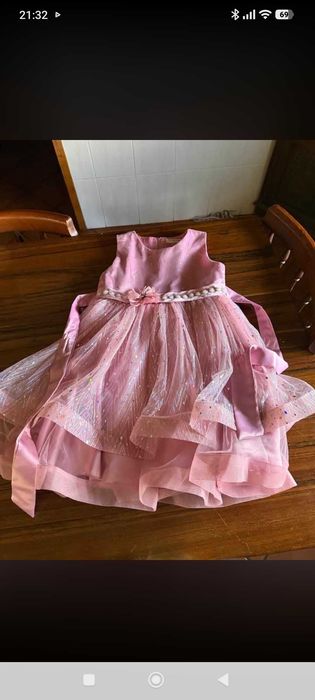 Vestidos como novos