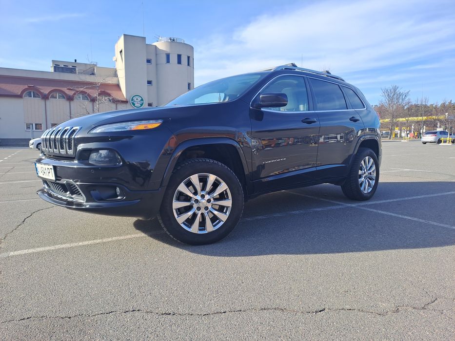 Продам jeep cherokee kl 3.2 overland
