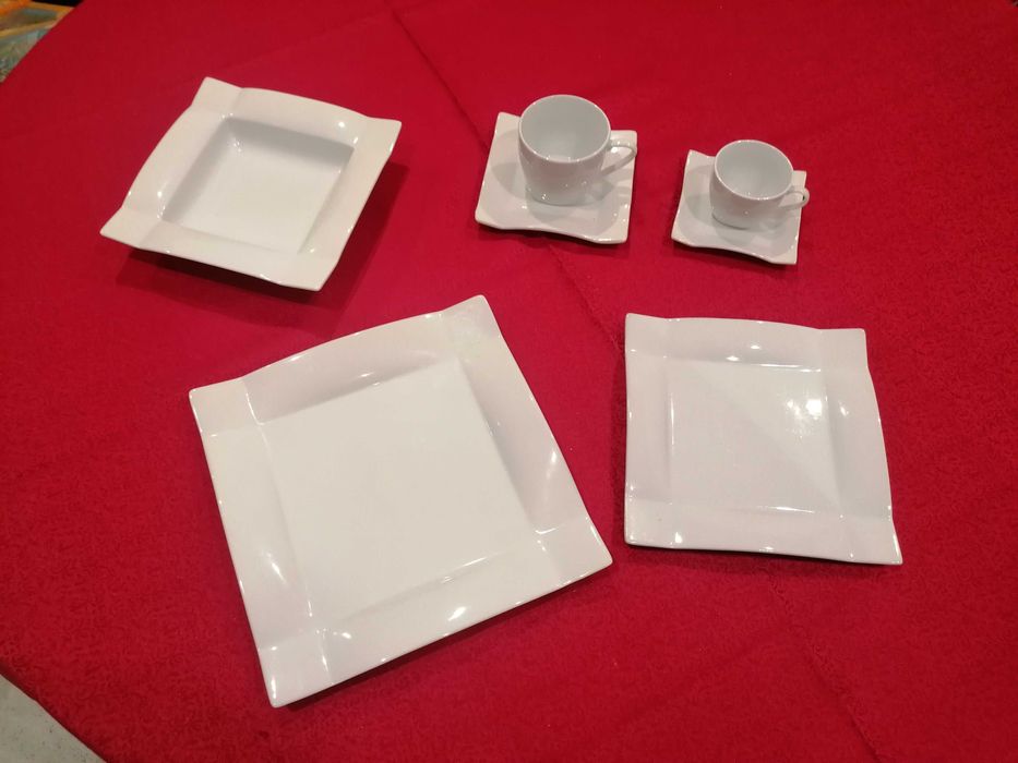 Conjunto de louça