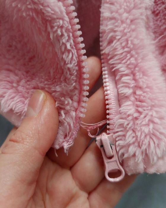 Różowy polarek dla dziewczynki