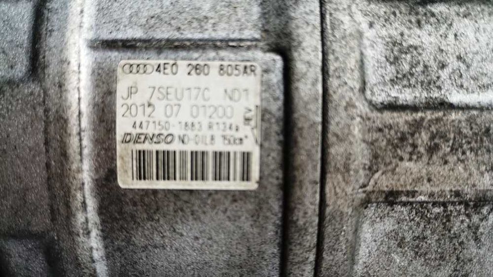 Компрессор кондиціонера Audi Q7 Audi A8 4E0260805AR компресор