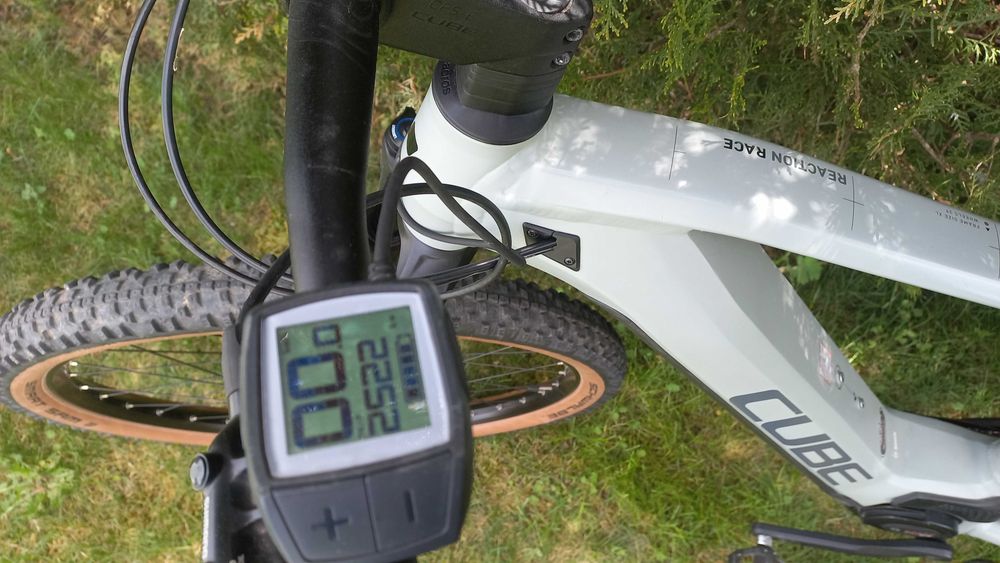 Cube reaction race hybryd xl