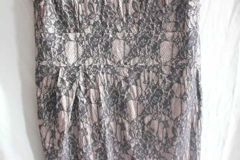 Czarna koronkowa sukienka wizytowa elegancka koktajlowa plus size